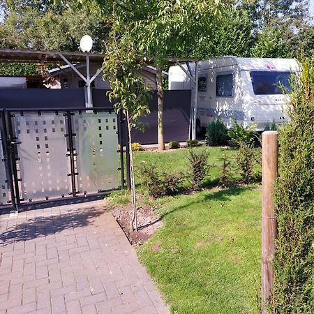 Urlaub machen im großen Garten direkt am Kinderparadis Irrland Kevelaer Exterior foto