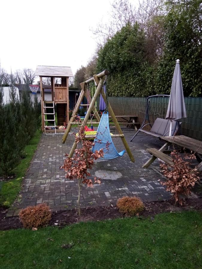 Urlaub machen im großen Garten direkt am Kinderparadis Irrland Kevelaer Exterior foto